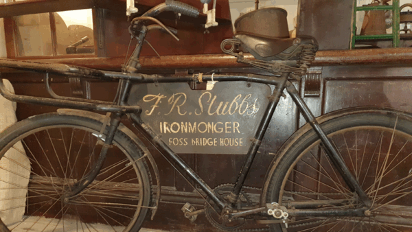 F.R. Stubbs Ironmongers - Murton Park